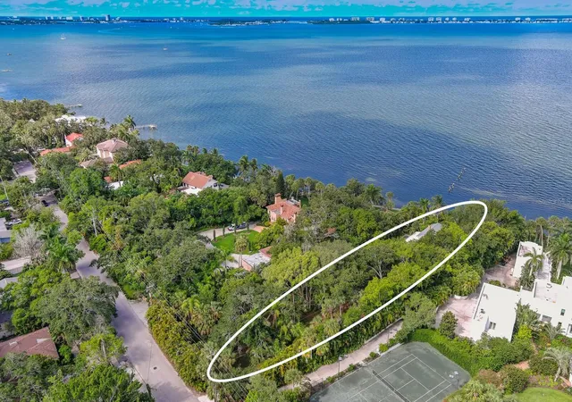 1st image of 3301 Bay Shore Rd, Sarasota, FL 34234 | MLS# A4633995