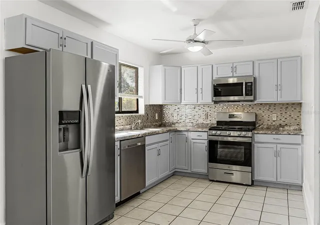 Photo 3 of Single family home for sale at 825 Kottle Cir S, Daytona Beach, FL 32114 | MLS# O6267926 | Listing updated on 2026-06-02