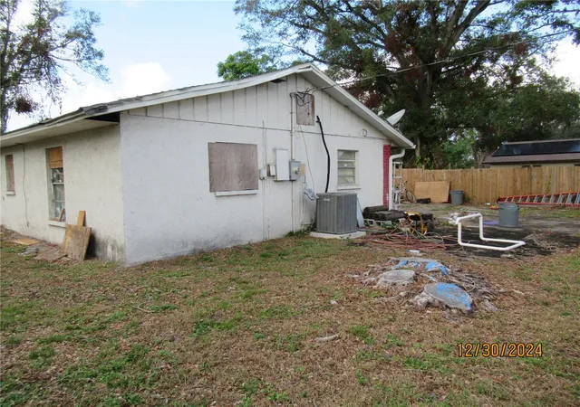 3rd image of 1814 6Th Ave E, Bradenton, FL 34208 | MLS# A4634034