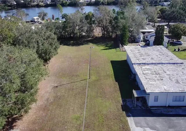 Homes for sale in Mulberry, FL | 0 5th St, Mulberry, FL 33860 | MLS# L4949687