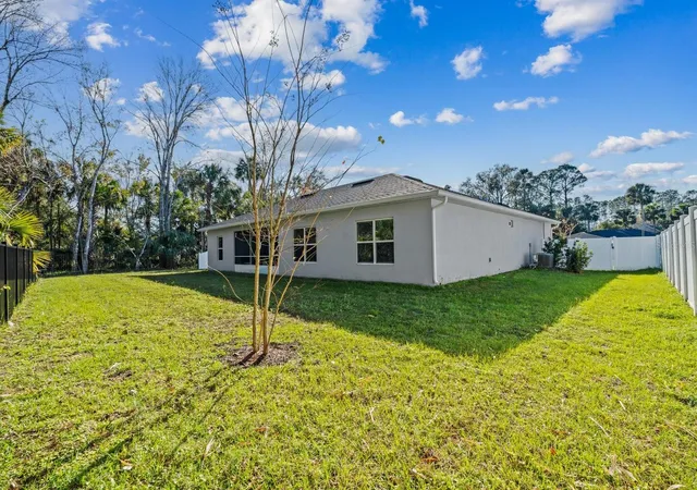 Homes for sale in Palm Coast, FL | 18 Sea Board Ct, Palm Coast, FL 32164 | MLS# FC306164