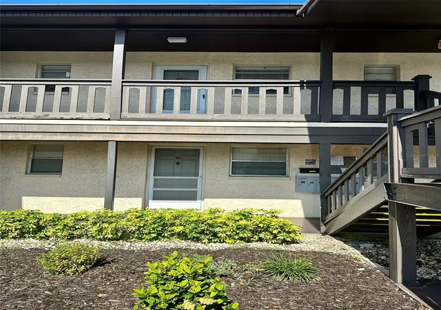 Homes for sale in New Port Richey, FL | 5207 Turquoise Ln #202, New Port Richey, FL 34652 | MLS# TB8335251