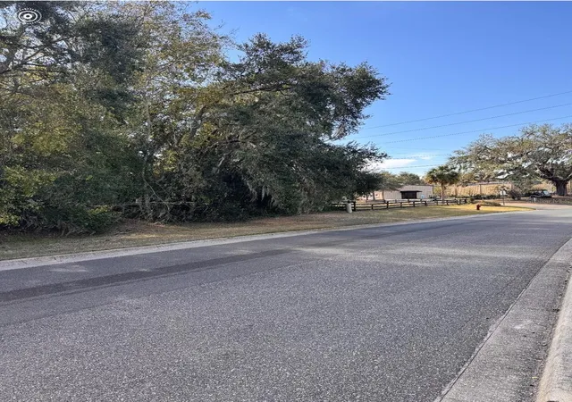 3rd image of Oak St, Lady Lake, FL 32159 | MLS# G5091042