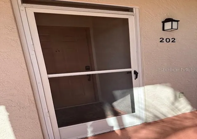 4th image of 6505 Stone River Rd #202, Bradenton, FL 34203 | MLS# A4634631