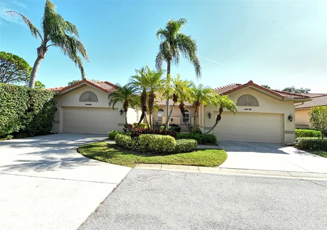 Photo 1 of Single family home for sale at 3416 W Chelmsford Ct #2, Sarasota, FL 34235 | MLS# A4634668 | Listing updated on 2026-07-06