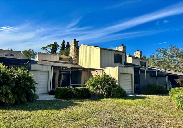 Listing Photo 4 - Condo for sale in building located at 19 Aspen Dr, HAINES CITY, FL 33844 - Unit #19
