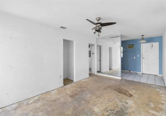 5th image of 410 73Rd Ave, St Pete Beach, FL 33706 | MLS# TB8337590