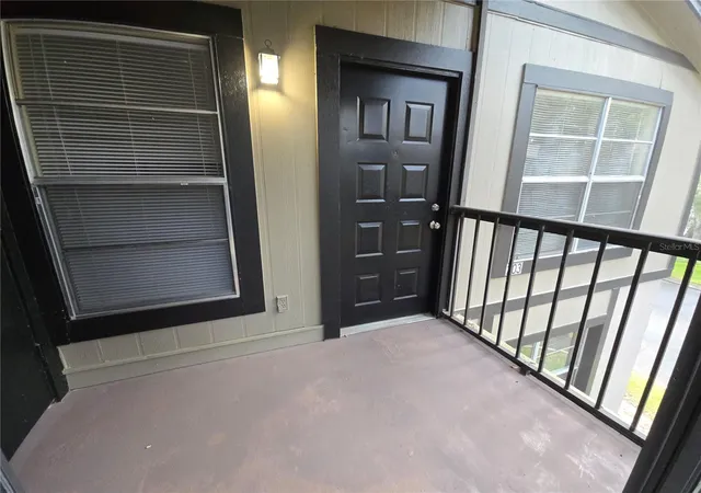 Photo 3 of Condo for sale at 4031 Tumble Wood Trl #203, Tampa, FL 33613 | MLS# TB8337607 | Listing updated on 2026-08-27