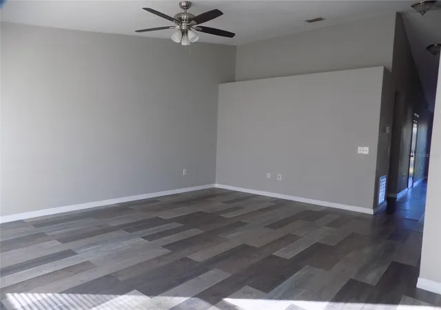 5th image of 628 Bluebill Ct, Kissimmee, FL 34759 | MLS# O6270758