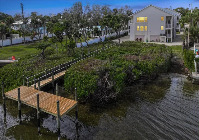 41st image of 5031 N Beach Rd #116, Englewood, FL 34223 | MLS# D6139994