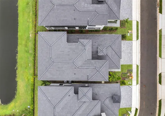 Photo 4 of Single family home for sale at 3015 Kensington Ave, Davenport, FL 33837 | MLS# O6270977 | Listing updated on 2026-10-12