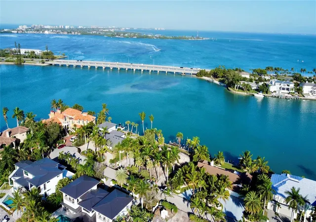 Photo 3 of Land for sale at 109 N Warbler Ln, Sarasota, FL 34236 | MLS# A4635678 | Listing updated on 2026-02-03