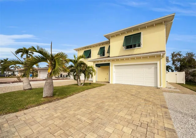 Photo 3 of Single family home for sale at 11325 5th Street E, Treasure Island, FL 33706 | MLS# TB8338321 | Listing updated on 2026-05-26