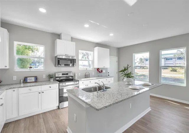 Photo 1 of Single family home for sale at 5742 Meadowlane St, New Port Richey, FL 34652 | MLS# W7871410 | Listing updated on 2026-10-04