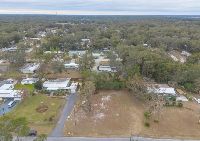 Homes for sale in Fruitland Park, FL | 0 Spring Lake Rd, Fruitland Park, FL 34731 | MLS# V4940321
