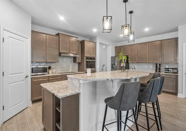 3rd image of 5 Wayside Pl, Palm Coast, FL 32164 | MLS# FC306472