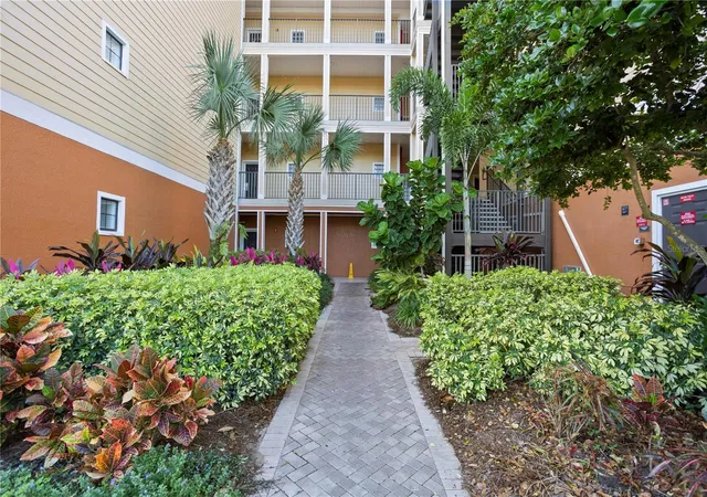 Condo for sale at 3050 Pirates Retreat Ct #303, KISSIMMEE, FL 34747 | MLS# O6272109