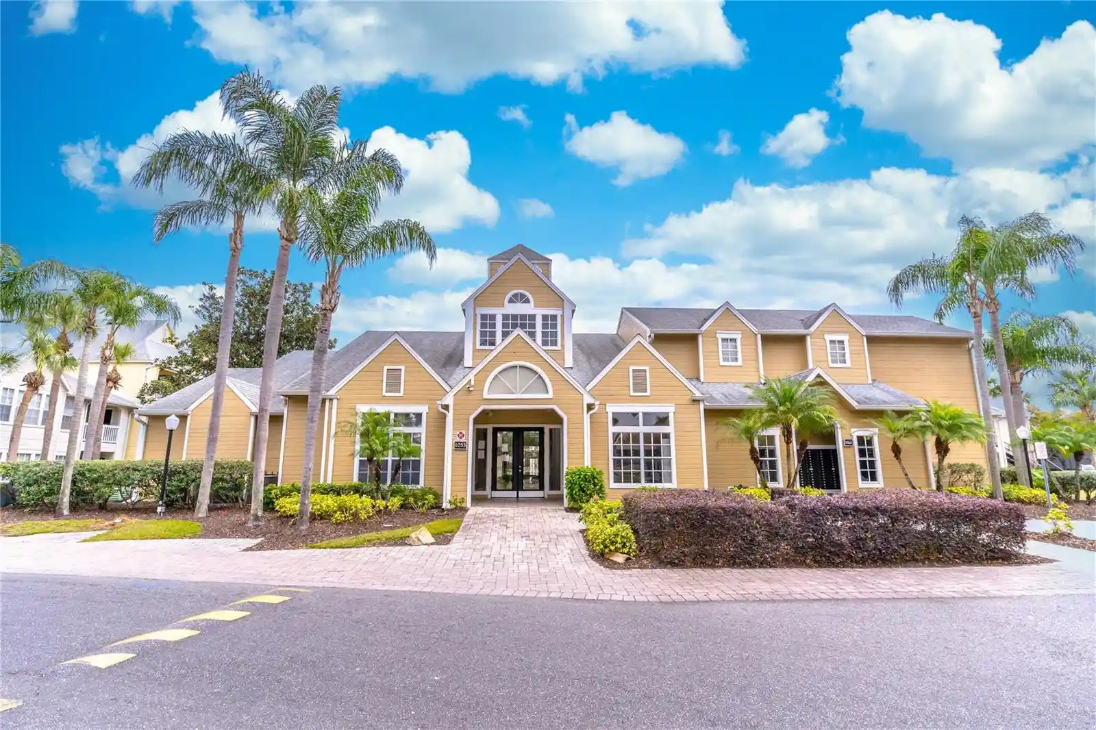 Listing Photo 29 - Condo for sale in 1057 S Hiawassee Rd located at 1057 S Hiawassee Rd, Orlando, FL 32835 - Unit #1911