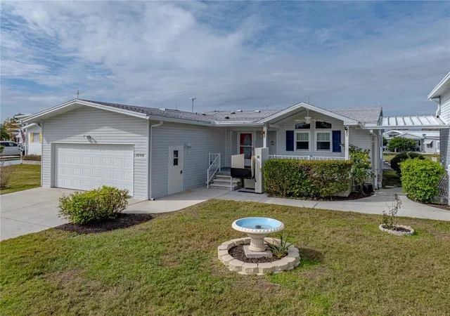 4th image of 5148 Island View Cir N, Polk City, FL 33868 | MLS# P4933401