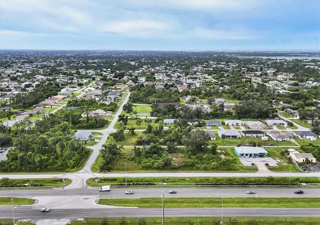 5th image of 3285 S Access Rd, Englewood, FL 34224 | MLS# N6136621