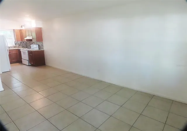 2nd image of 1307 Cook St, Deland, FL 32724 | MLS# O6273286