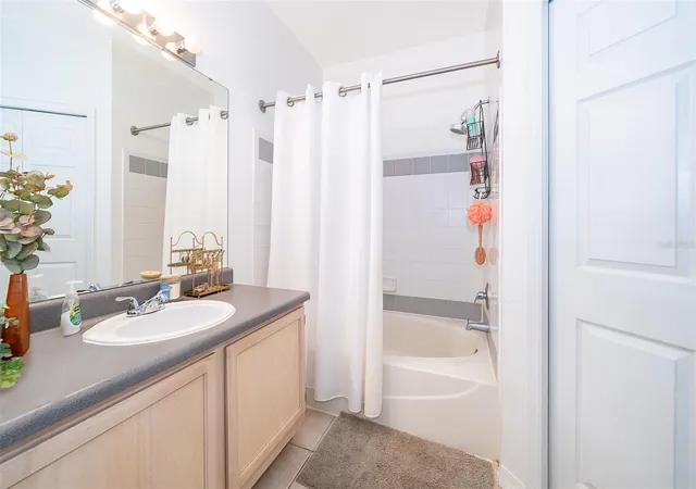 image of 6413 Astor Vlg Ave, ORLANDO, FL 32835
