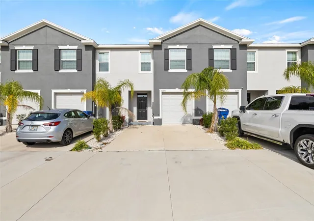 Photo 3 of Townhouse for sale at 34395 Sorrel Mint Dr, Wesley Chapel, FL 33543 | MLS# TB8341406 | Listing updated on 2026-08-06