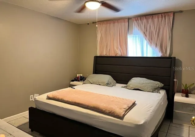 Listing Photo 4 - Condo for sale in building located at 5885 Dahlia Dr, Orlando, FL 32807 - Unit #31/116