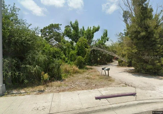 Photo 1 of Land for sale at 5210 Placida Rd, Englewood, FL 34224 | MLS# C7503909 | Listing updated on 2026-09-19