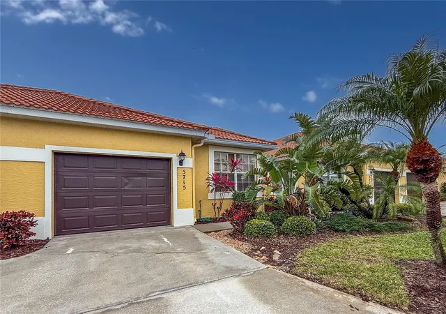 Photo 3 of Single family home for sale at 5715 Spanish Point Ct, Palmetto, FL 34221 | MLS# A4637213 | Listing updated on 2026-08-03