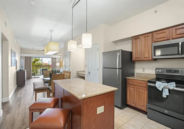 2nd image of 12538 Floridays Resort Dr #411, Orlando, FL 32821 | MLS# S5119136