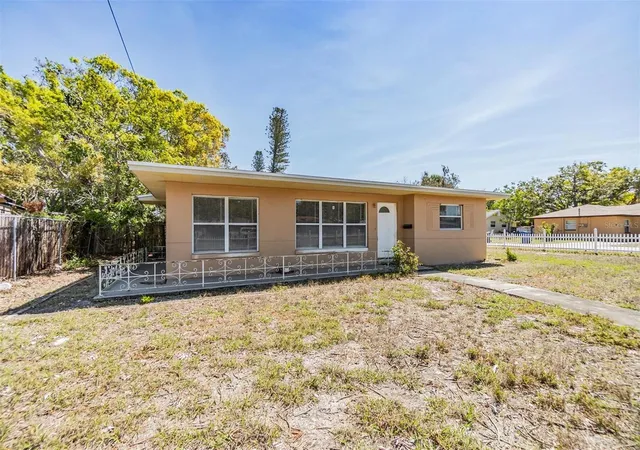 Homes for sale in Saint Petersburg, FL | 5130 Dr Martin Luther King Jr St S, Saint Petersburg, FL 33705 | MLS# TB8342126