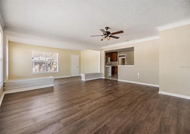Homes for sale in Saint Petersburg, FL | 5130 Dr Martin Luther King Jr St S, Saint Petersburg, FL 33705 | MLS# TB8342126