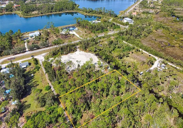 Photo 1 of Land for sale at 9051 Caloosa Dr, Venice, FL 34293 | MLS# A4637409 | Listing updated on 2026-07-20