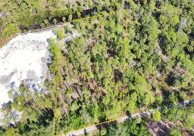 Photo 4 of Land for sale at 9051 Caloosa Dr, Venice, FL 34293 | MLS# A4637409 | Listing updated on 2026-07-20