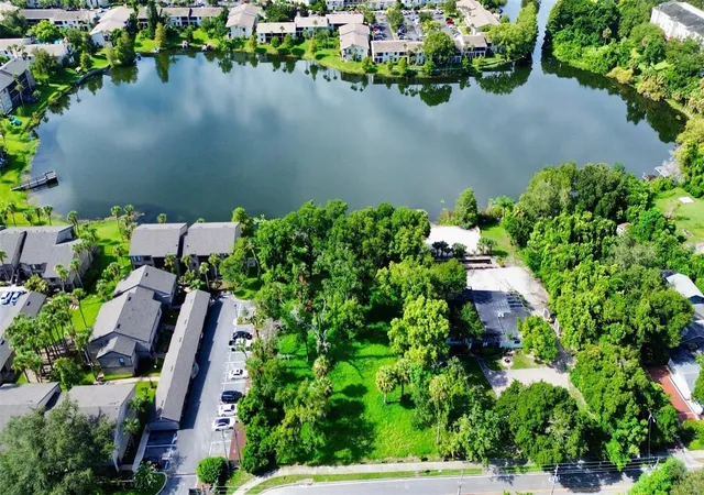 Photo 3 of Single family home for sale at 646 Jasmine Rd, Altamonte Springs, FL 32701 | MLS# O6274854 | Listing updated on 2026-09-17