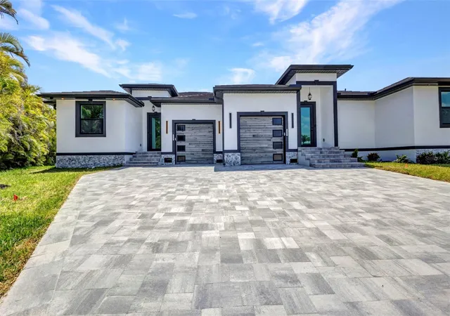 2nd image of 1327 Wesley Dr, Punta Gorda, FL 33950 | MLS# A4637971