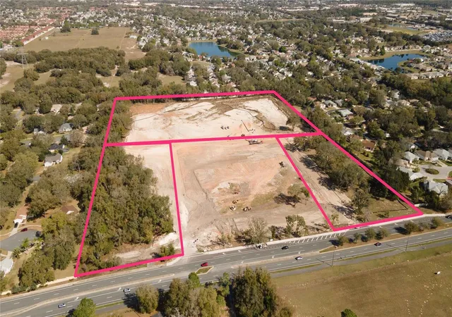 3rd image of 1175 Hwy 466, Lady Lake, FL 32159 | MLS# G5092151