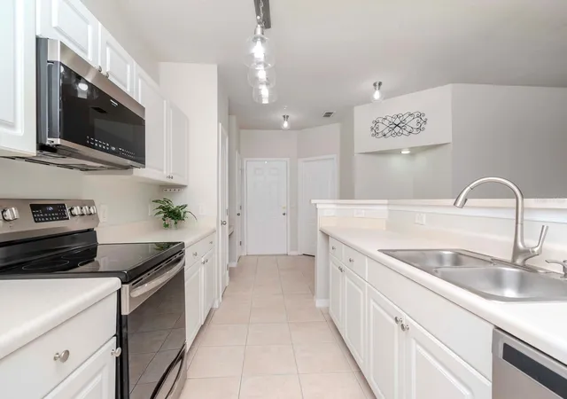 Homes for sale in ODESSA, FL | 1429 Villa Capri Cir, ODESSA, FL 33556