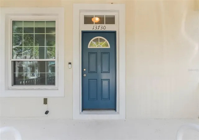 Townhouse for sale at 13730 Lensdale Ln, Windermere, FL 34786 | MLS# O6276466 | Listing updated on 2025-08-01