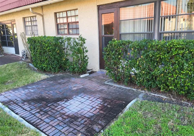 3rd image of 19029 Us Hwy 19 N #23C, Clearwater, FL 33764 | MLS# TB8345087