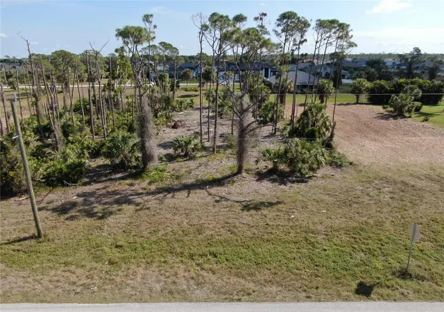 Photo 3 of Land for sale at 283 Rotonda Blvd S, Rotonda West, FL 33947 | MLS# D6140436 | Listing updated on 2026-09-08