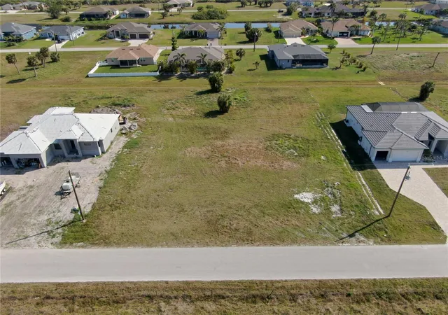 Photo 2 of Land for sale at 191 Rotonda Blvd S, Rotonda West, FL 33947 | MLS# D6140437 | Listing updated on 2026-09-08