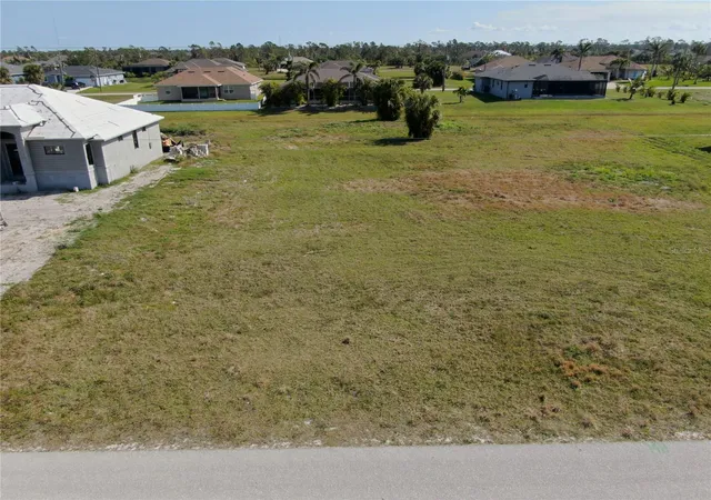 Photo 1 of Land for sale at 189 Rotonda Blvd S, Rotonda West, FL 33947 | MLS# D6140438 | Listing updated on 2026-09-08
