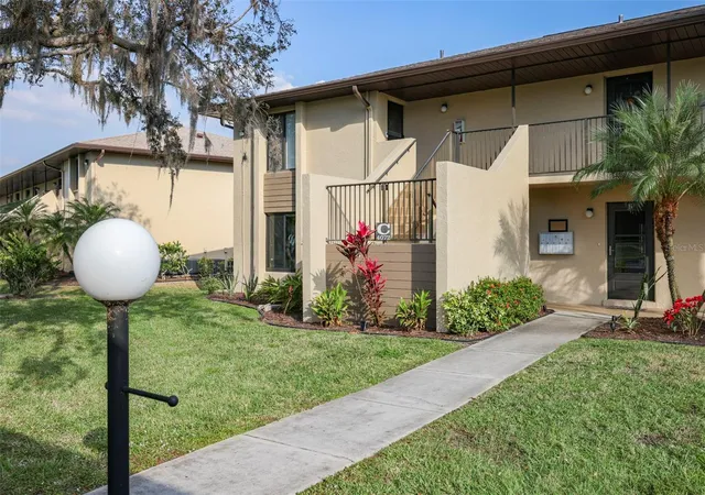 1st image of 4072 Oakview Dr #C8, Punta Gorda, FL 33980 | MLS# D6140441