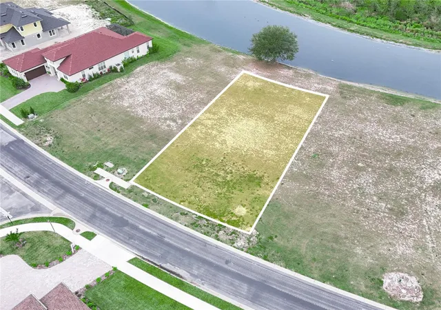 Homes for sale in Auburndale, FL | 429 Adams View Ln, Auburndale, FL 33823 | MLS# L4950462