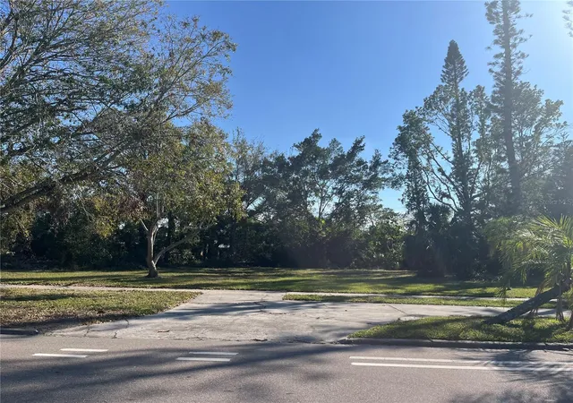 Land for sale at 2470 Ringling Blvd, SARASOTA, FL 34237 | MLS# A4639072