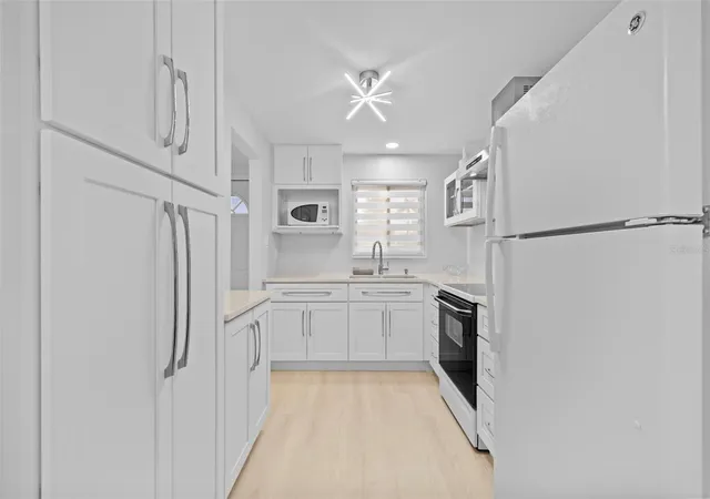Photo 3 of Condo for sale at 4126 Heron Way #B113, Bradenton, FL 34205 | MLS# A4639084 | Listing updated on 2026-08-09