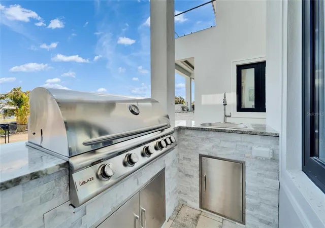 Photo 3 of Single family home for sale at 6536 Simone Shores Cir, Apollo Beach, FL 33572 | MLS# TB8346839 | Listing updated on 2026-10-07