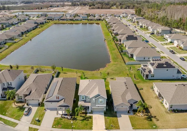 Photo 3 of Single family home for sale at 1756 Chatsworth Cir, Saint Cloud, FL 34771 | MLS# O6277898 | Listing updated on 2026-08-06